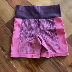Lulu lemon pink yoga shorts